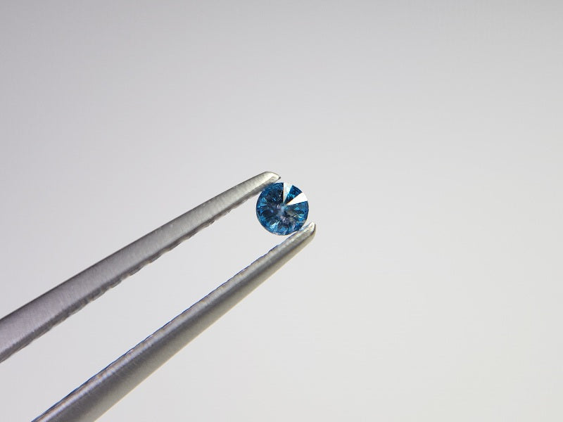 bl-DM-t-1　ブルーダイヤモンド(トリートメント)　0.05ct
