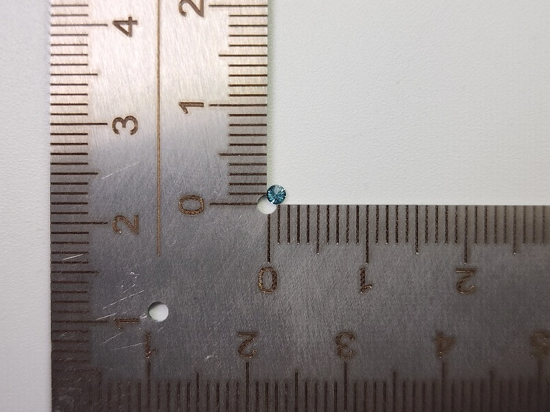bl-DM-t-2　ブルーダイヤモンド(トリートメント)　0.04ct