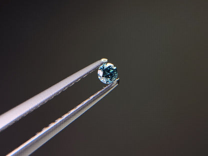 bl-DM-t-4　ブルーダイヤモンド(トリートメント)　0.04ct