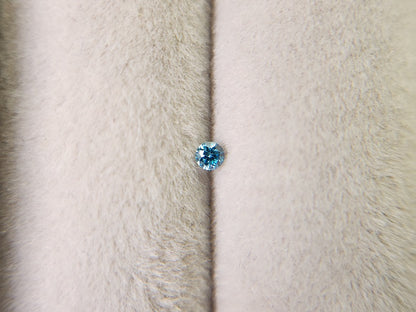 bl-DM-t-5　ブルーダイヤモンド(トリートメント)　0.03ct