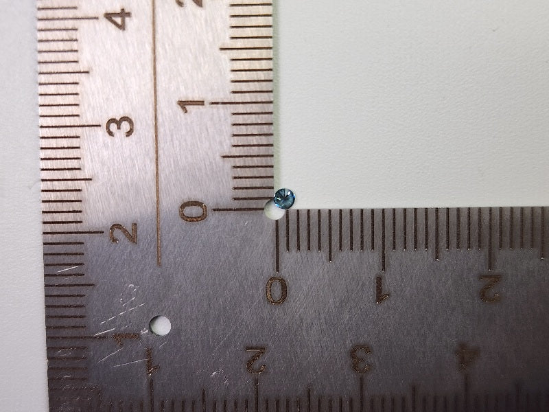 bl-DM-t-6　ブルーダイヤモンド(トリートメント)　0.03ct
