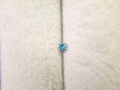 bl-DM-t-7　ブルーダイヤモンド(トリートメント)　0.03ct