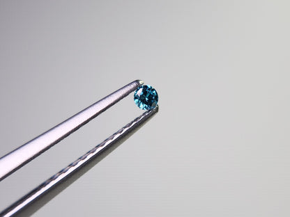 bl-DM-t-8　ブルーダイヤモンド(トリートメント)　0.03ct