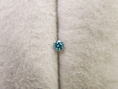 bl-DM-t-8　ブルーダイヤモンド(トリートメント)　0.03ct