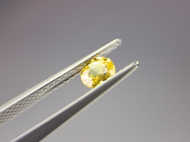 ye-SA-1　イエローサファイア　0.36ct
