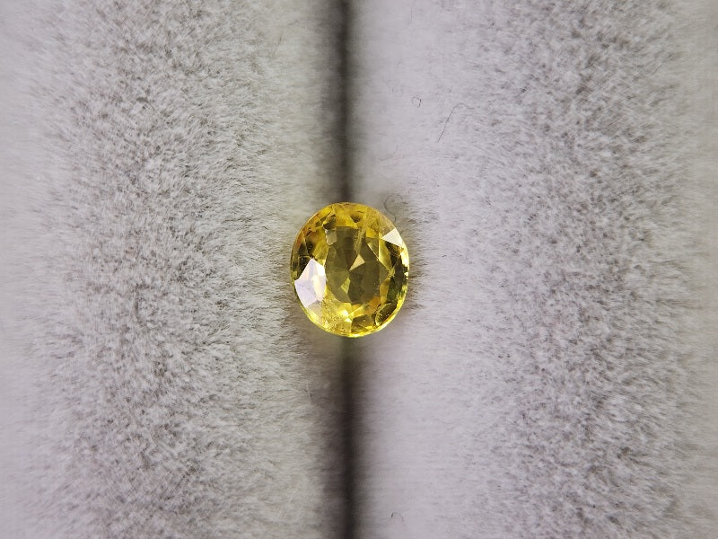 ye-SA-1　イエローサファイア　0.36ct