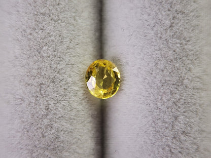 ye-SA-1　イエローサファイア　0.36ct