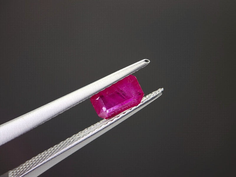 RB-24　ルビー　0.56ct