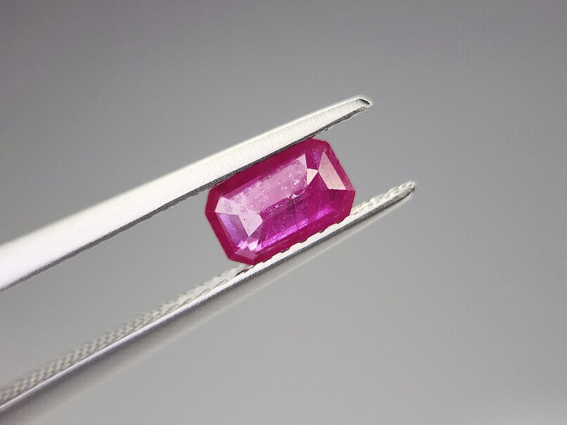 RB-24　ルビー　0.56ct