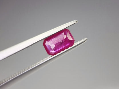 RB-24　ルビー　0.56ct