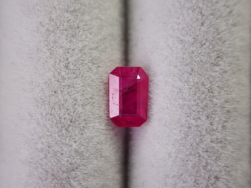 RB-24　ルビー　0.56ct