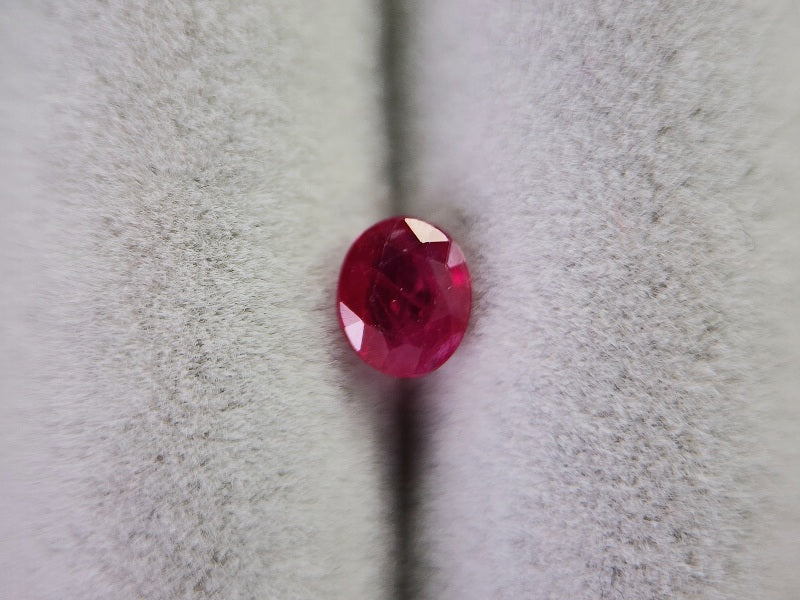 RB-29　ルビー　0.41ct