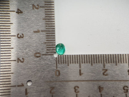 EM-1　エメラルド(コロンビア産)　0.35ct