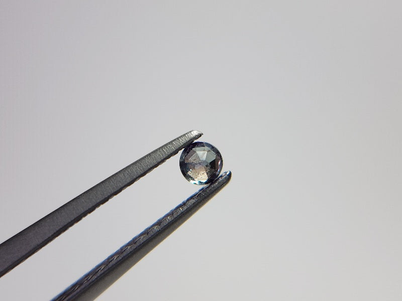 ALX-6　アレキサンドライト　0.09ct