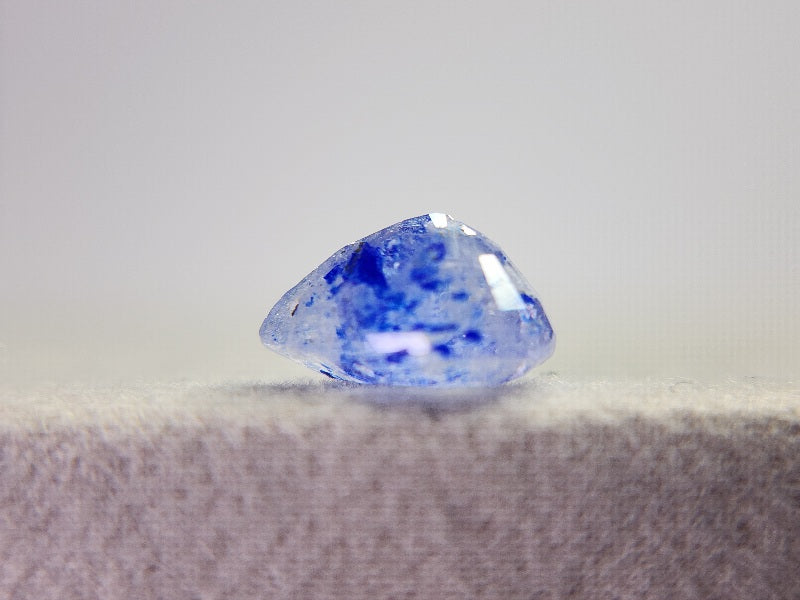 LS-1　ラズライトインソーダライト　1.22ct