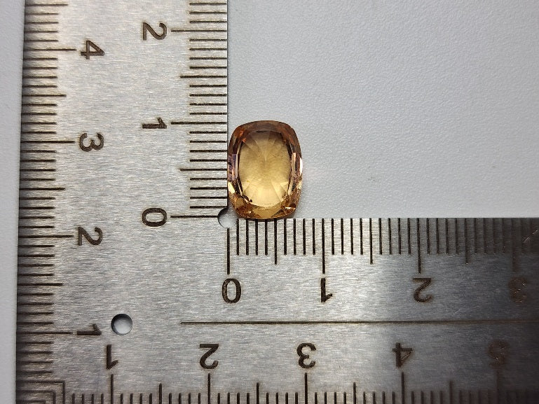 HEGA-1　ヘソナイトガーネット　3.71ct