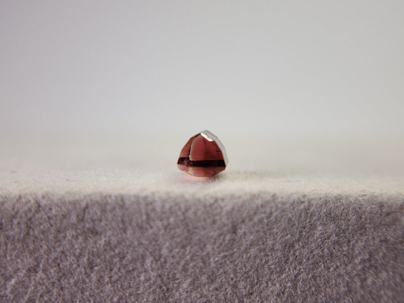 0879-42　トルマリン  0.66ct　