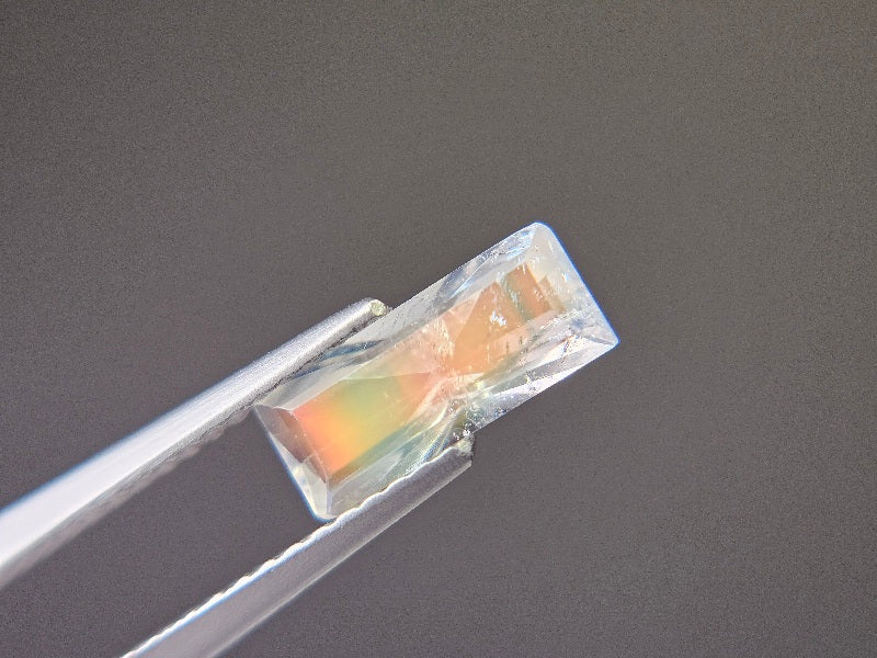 ANLB-1　アンデシンラブラドライト　1.13ct