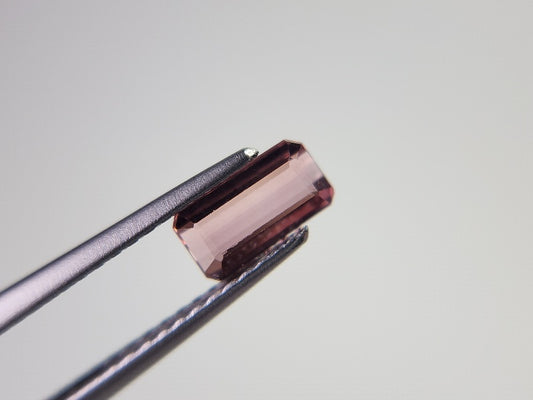 0879-43　トルマリン  0.65ct　