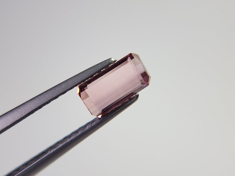 0879-43　トルマリン  0.65ct　