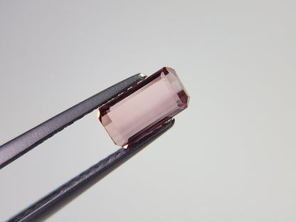 0879-43　トルマリン  0.65ct　