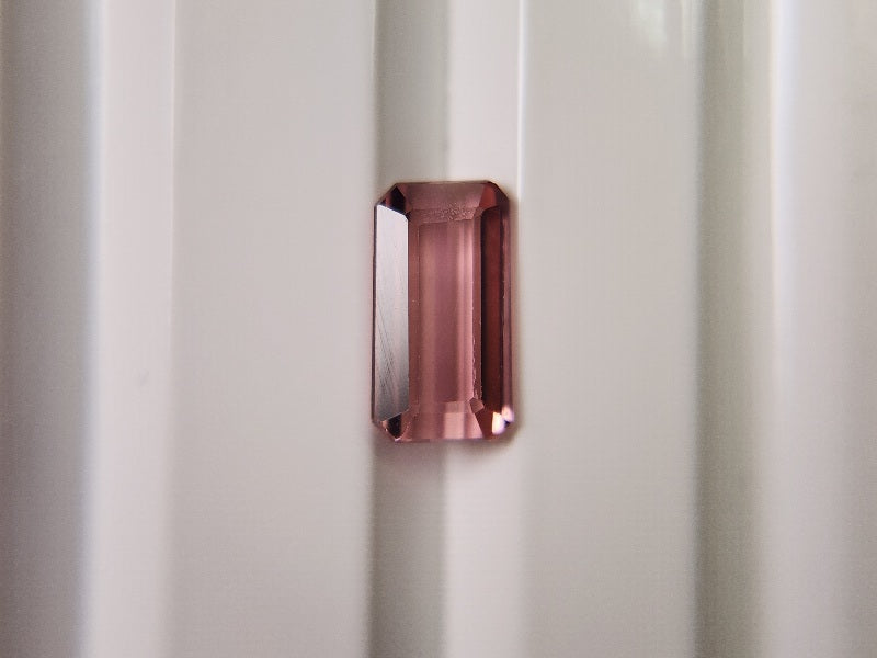 0879-43　トルマリン  0.65ct　