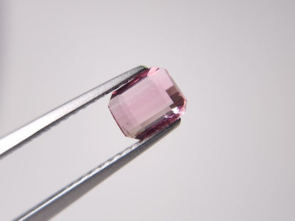 0879-44　トルマリン  0.65ct　