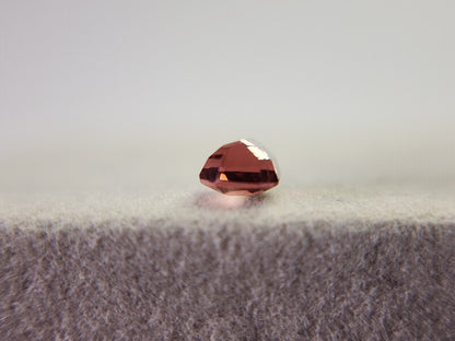 0879-47　トルマリン  0.64ct　