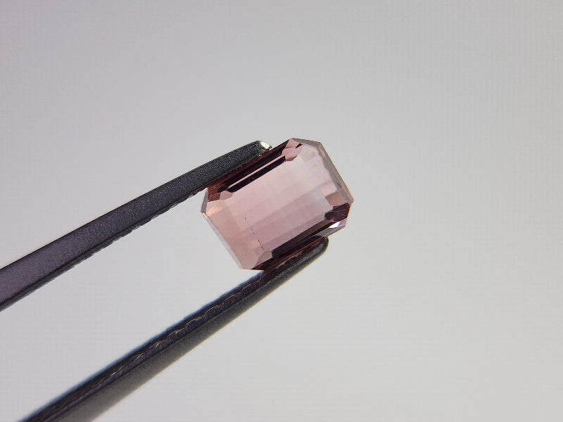 0879-49　トルマリン  0.63ct　