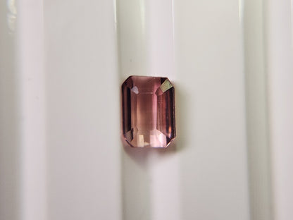 0879-49　トルマリン  0.63ct　