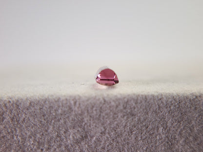 0879-50　トルマリン  0.62ct　