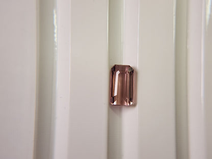 0879-50　トルマリン  0.62ct　