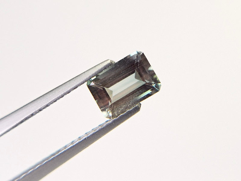 cc-AND-1　カラーチェンジアンデシン　0.90ct