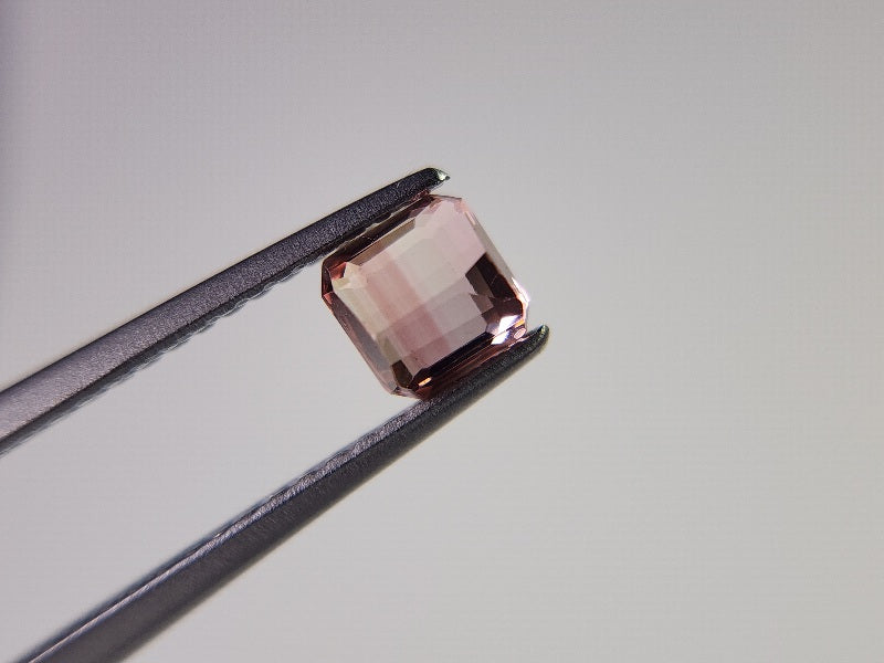 0879-54　トルマリン  0.60ct　