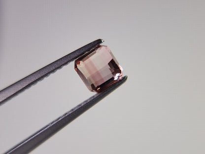 0879-54　トルマリン  0.60ct　