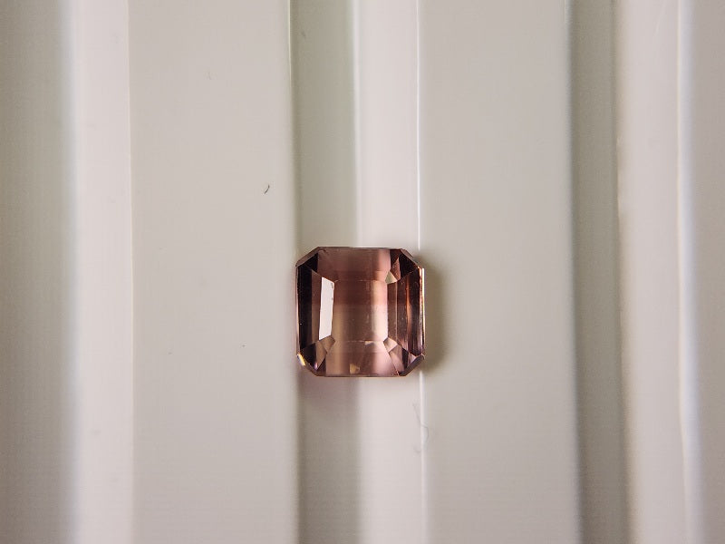 0879-54　トルマリン  0.60ct　
