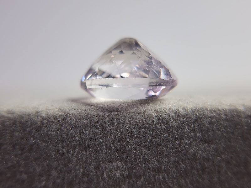 KUZ-2　クンツァイト　3.39ct