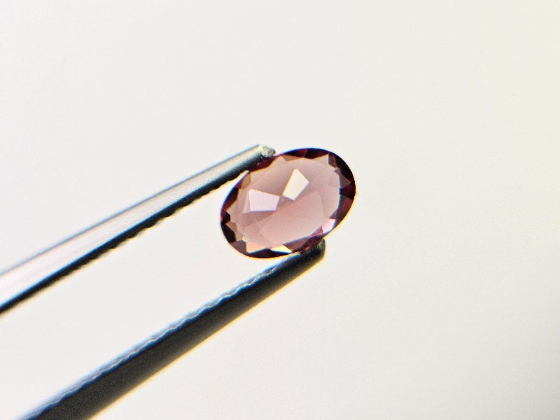 0152-1-25　バイカラーアンデシン　0.47ct