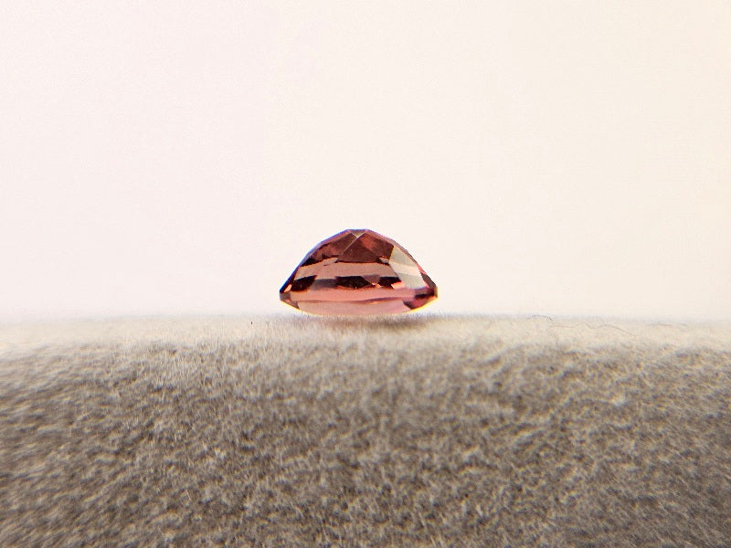 0152-1-25　バイカラーアンデシン　0.47ct