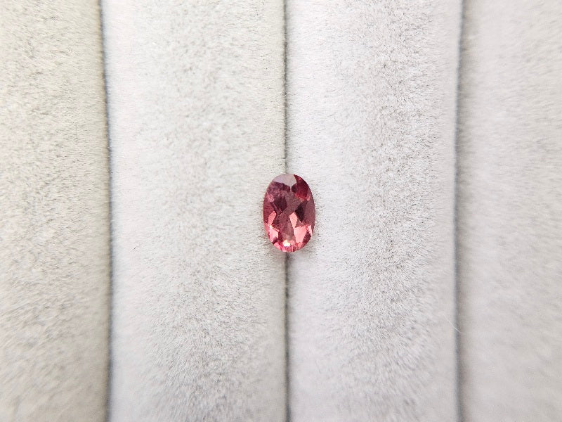 0152-1-26　バイカラーアンデシン　0.45ct