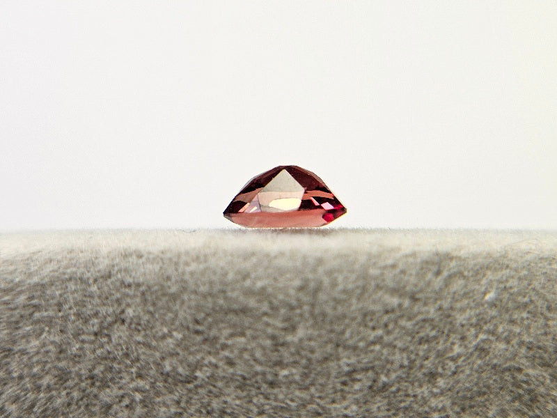 0152-1-27　バイカラーアンデシン　0.44ct