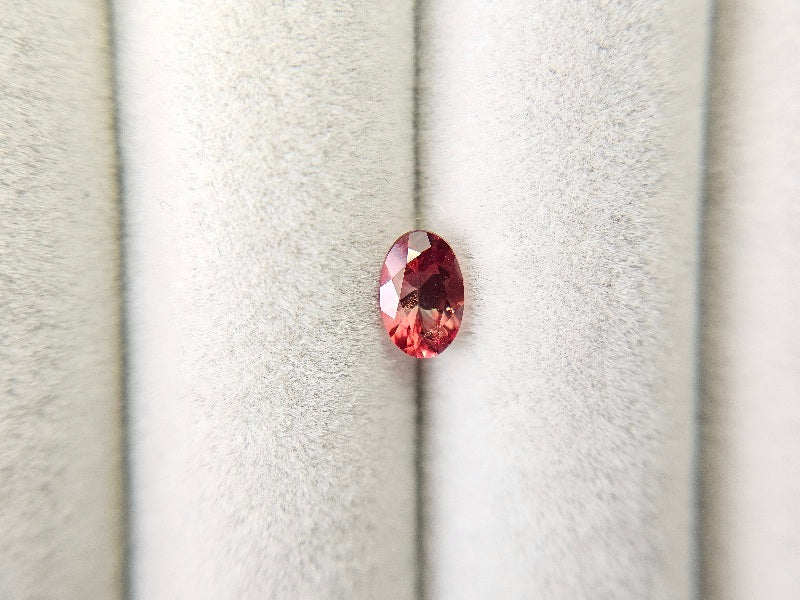 0152-2-17　バイカラーアンデシン　0.41ct