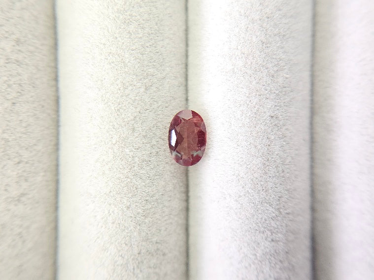 0152-2-21　バイカラーアンデシン　0.36ct