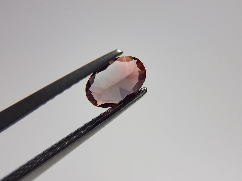 0152-2-22　バイカラーアンデシン　0.42ct