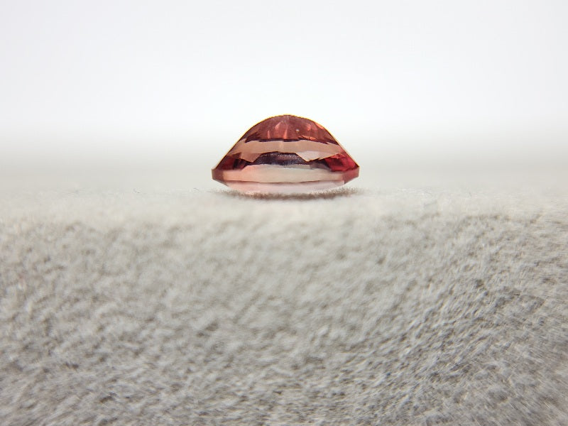 0152-2-22　バイカラーアンデシン　0.42ct