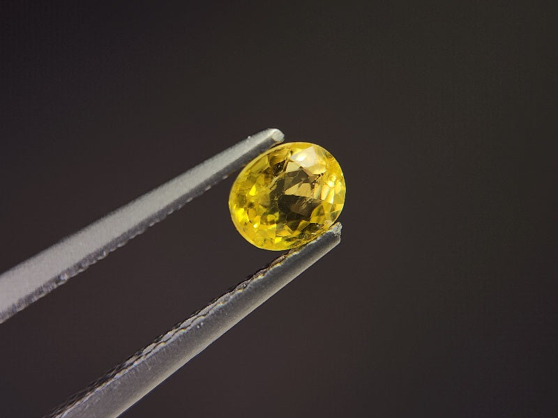 ye-SA-1　イエローサファイア　0.48ct