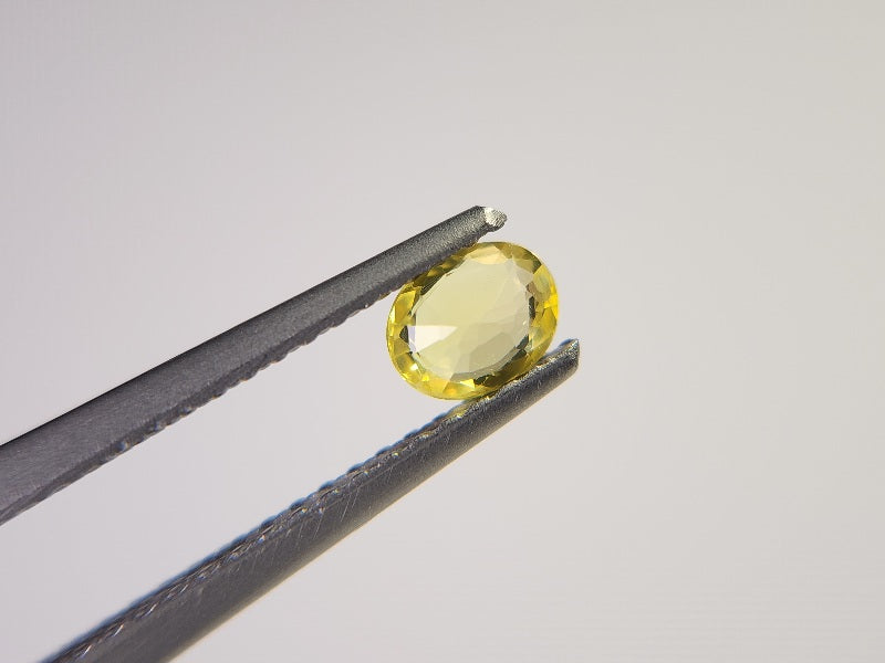 ye-SA-3　イエローサファイア　0.34ct