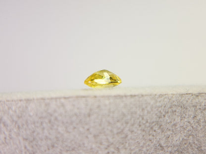 ye-SA-3　イエローサファイア　0.34ct