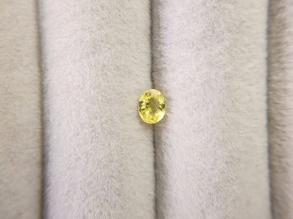 ye-SA-3　イエローサファイア　0.34ct