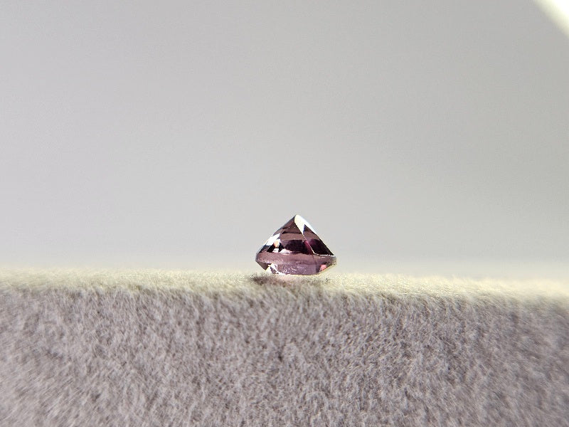 SP-13　スピネル　0.36ct